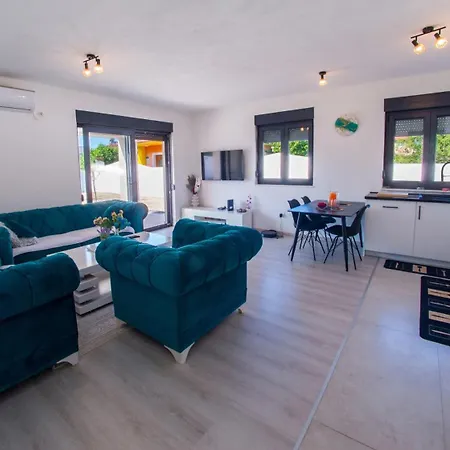 فيلة Villa Elysian Blagaj بلاغاي